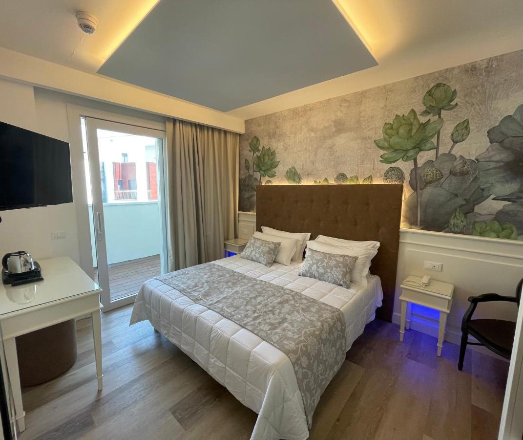 Park Hotel Cellini Lido di Jesolo Exterior foto